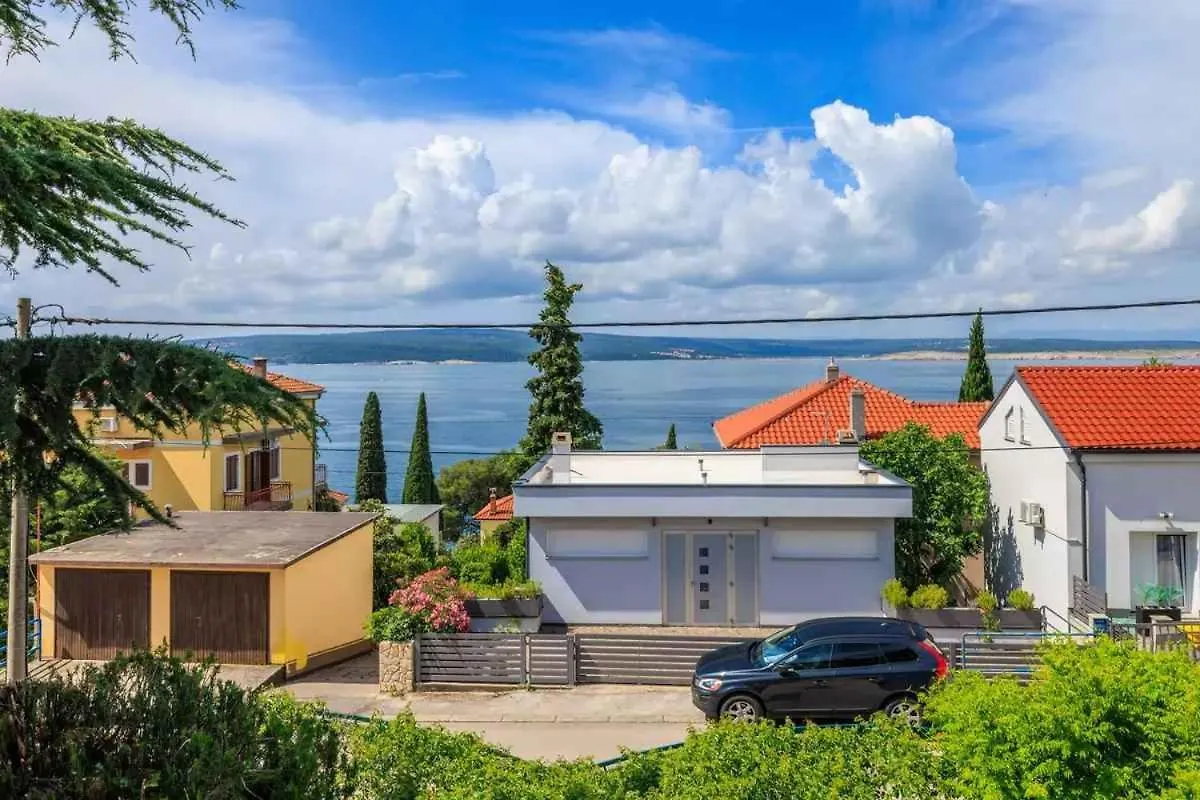 Apartment In Dramalj 51201 Croatia