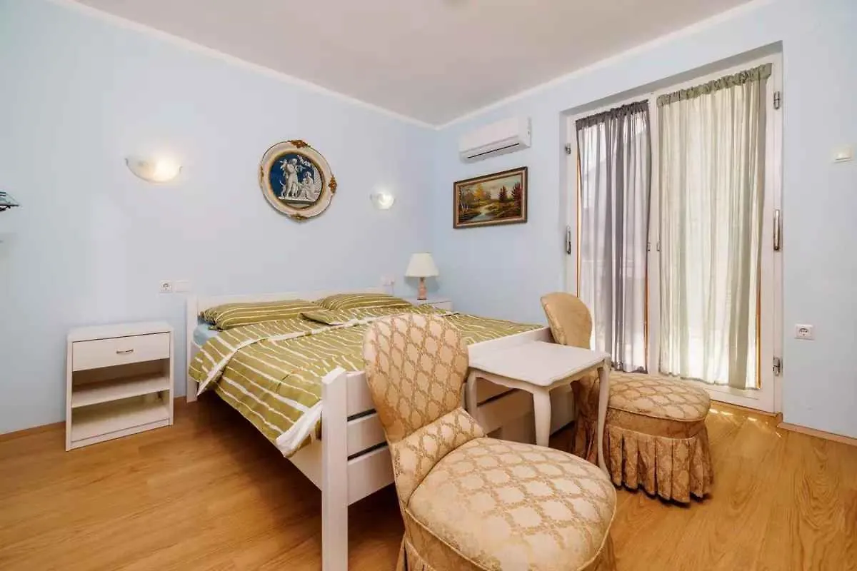 Apartment In Dramalj 51201 Croatia