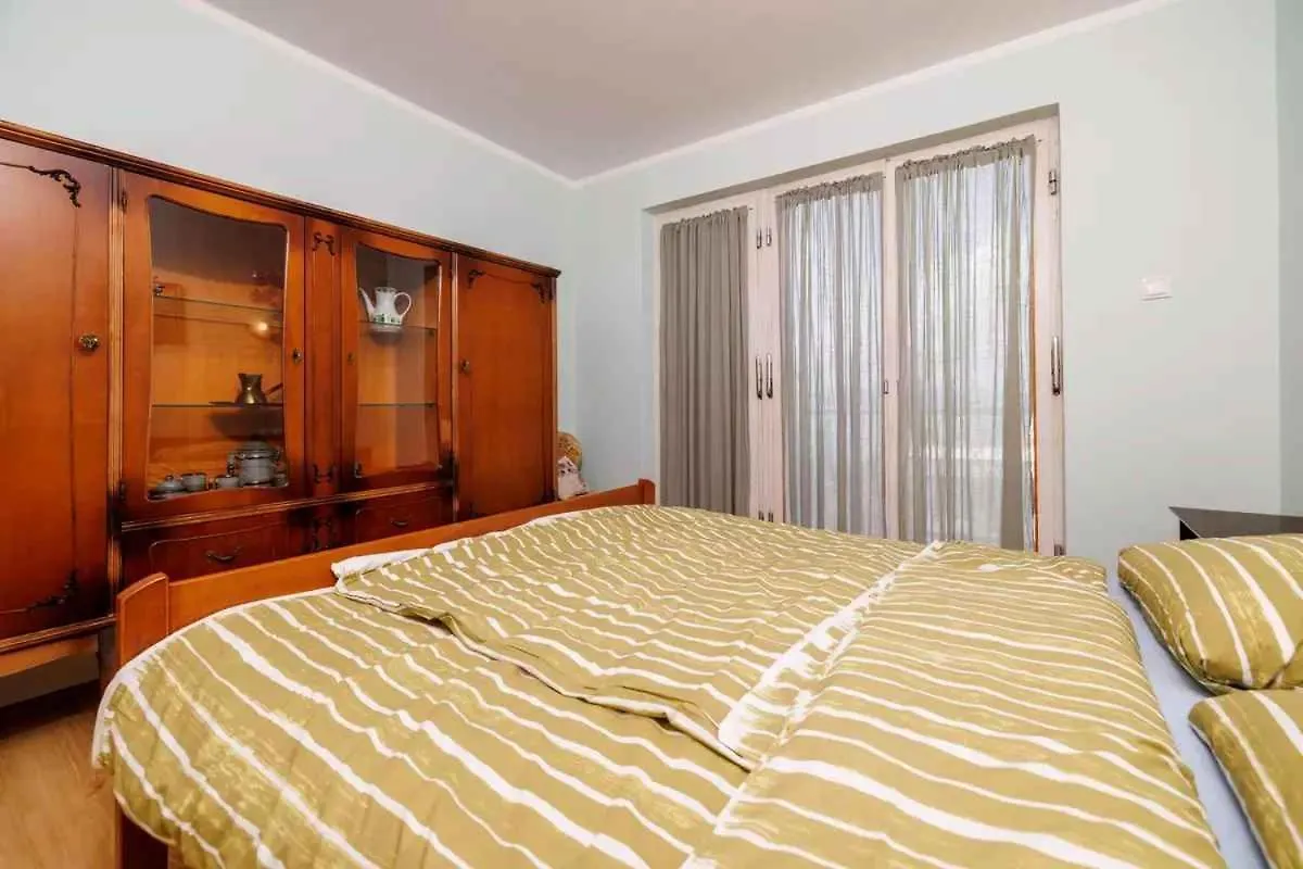 Apartment In Dramalj 51201 Croatia